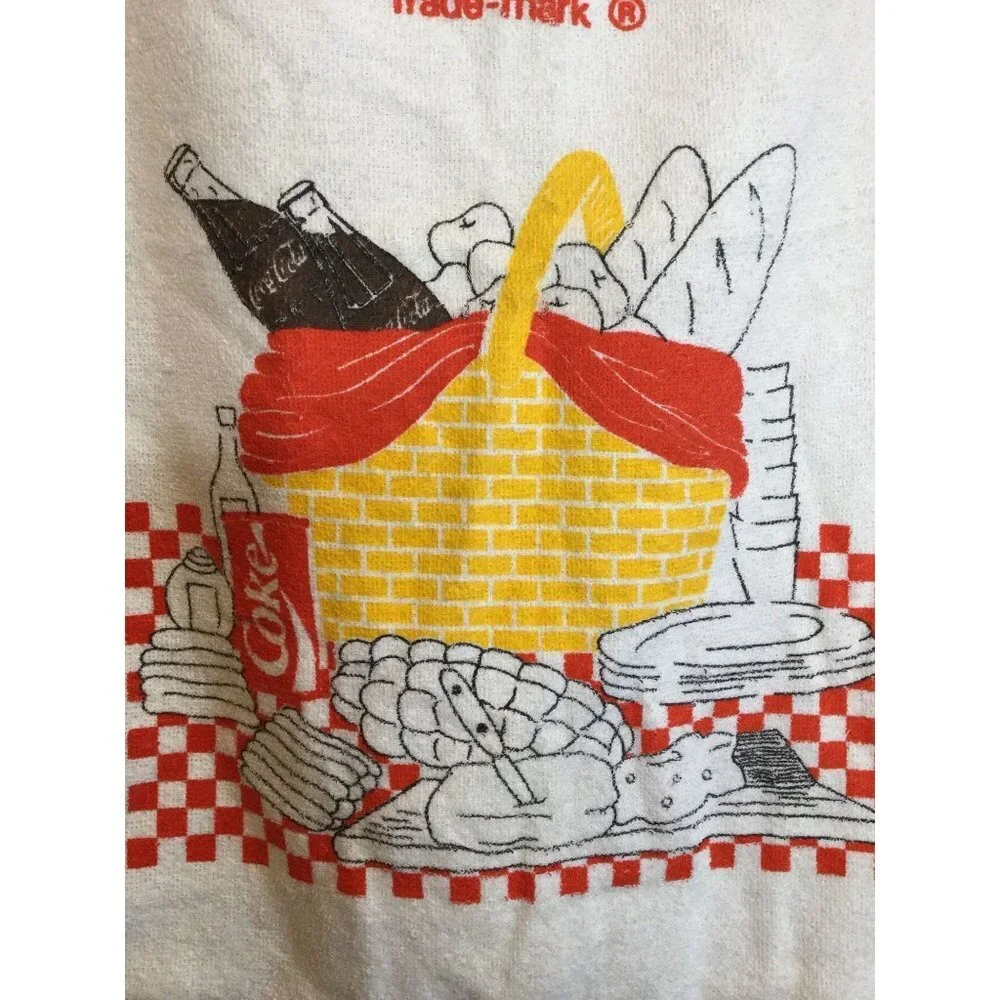 Vintage 90s Coca Cola towel picnic scene hand golf sports workout